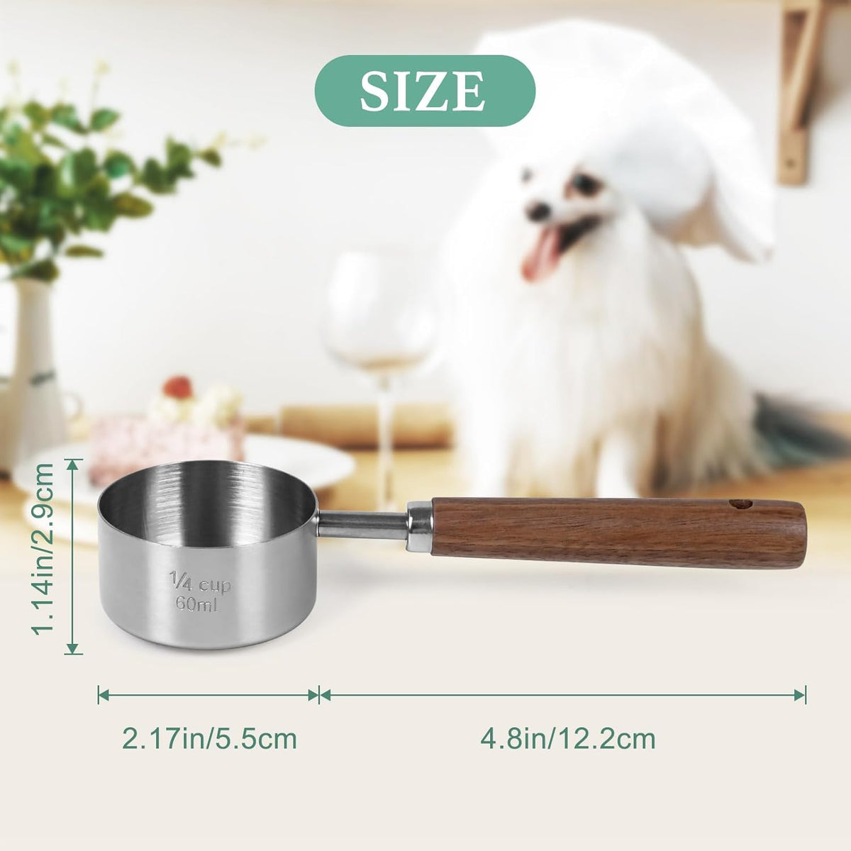 Airtight Pet Food Storage Container 4.2Qt with Lid and Scoop D641