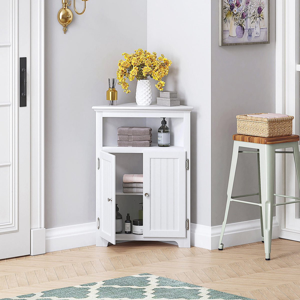 White Corner Bathroom Cabinet with Doors and Adjustable Shelf Y51843